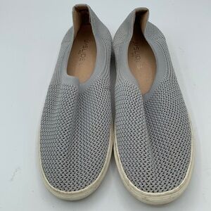 J/SLIDES NYC Stretch slip on lifers, Size 9, light wear
